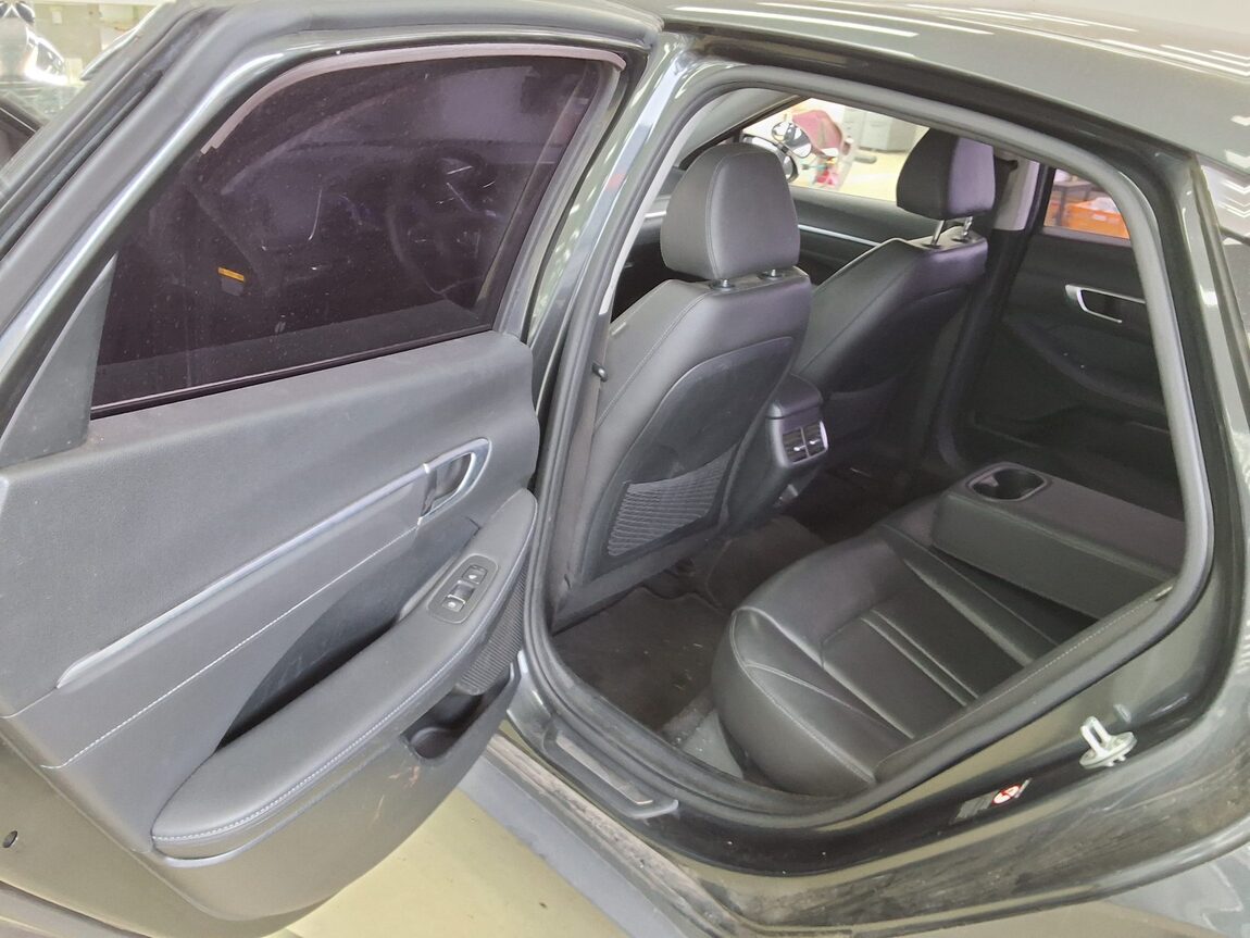 HYUNDAI SONATA (DN8) L2.0 PREMIUM 2020 - zdjęcie 12