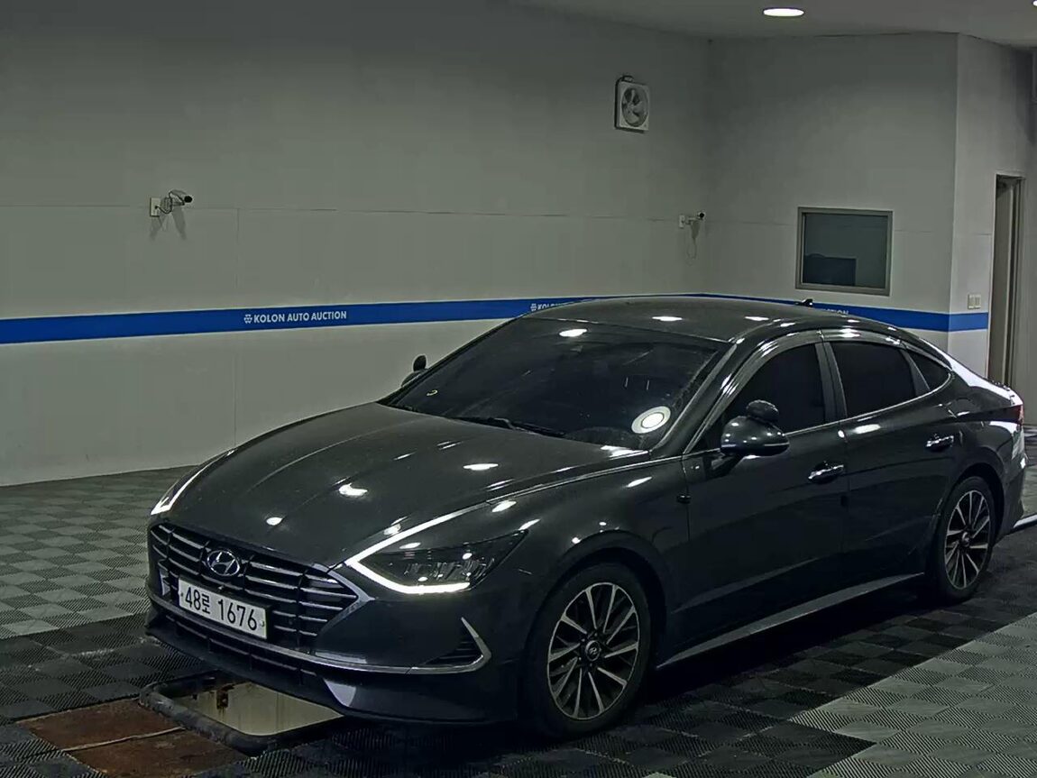 HYUNDAI SONATA (DN8) L2.0 PREMIUM 2020 - zdjęcie 2
