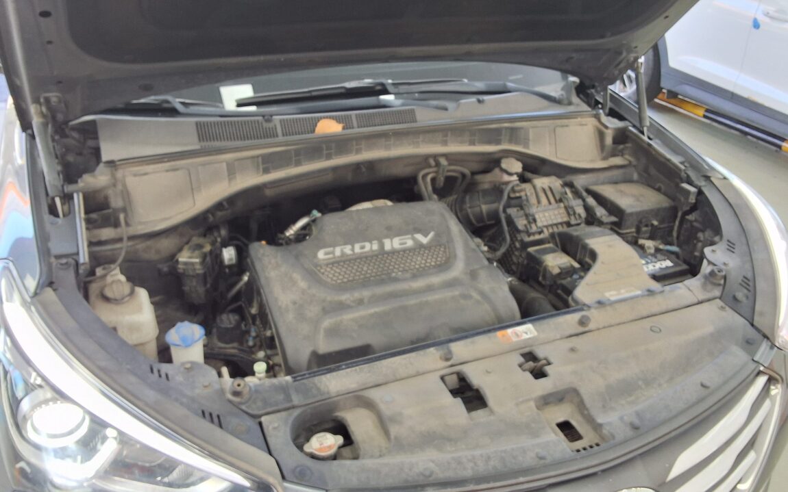 HYUNDAI SANTA FE THE PRIME DIESEL R2.0 2WD VALUE PLUS 2018 - zdjęcie 21