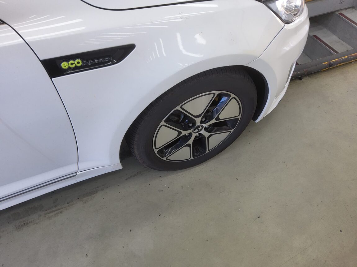 KIA K5 HYBRID PRESTIGE 2013 - zdjęcie 23