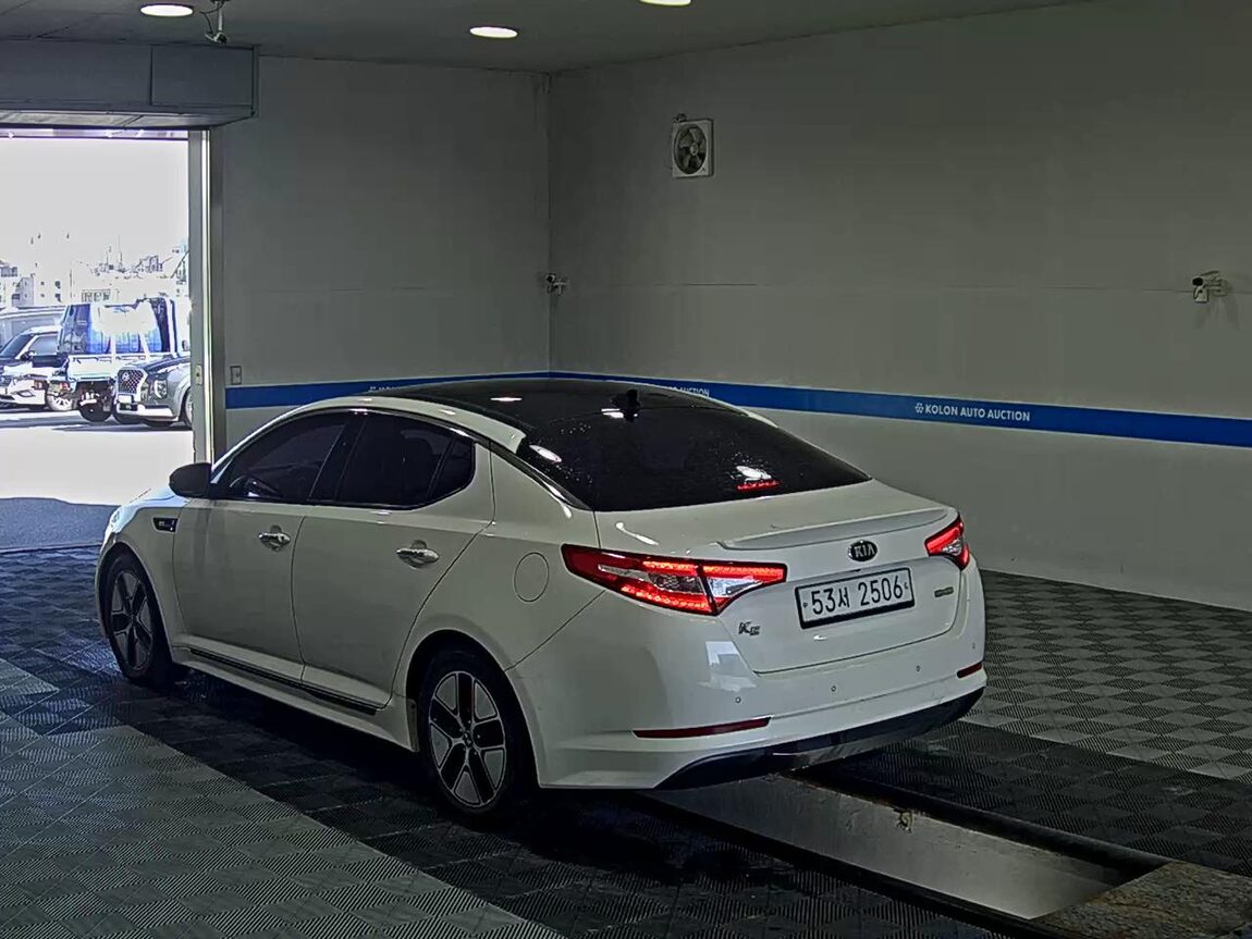KIA K5 HYBRID PRESTIGE 2013 - zdjęcie 6