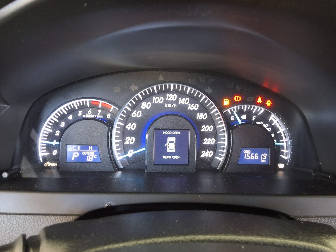 TOYOTA CAMRY (9TH GEN) 2.5 XLE 2012 - zdjęcie 9