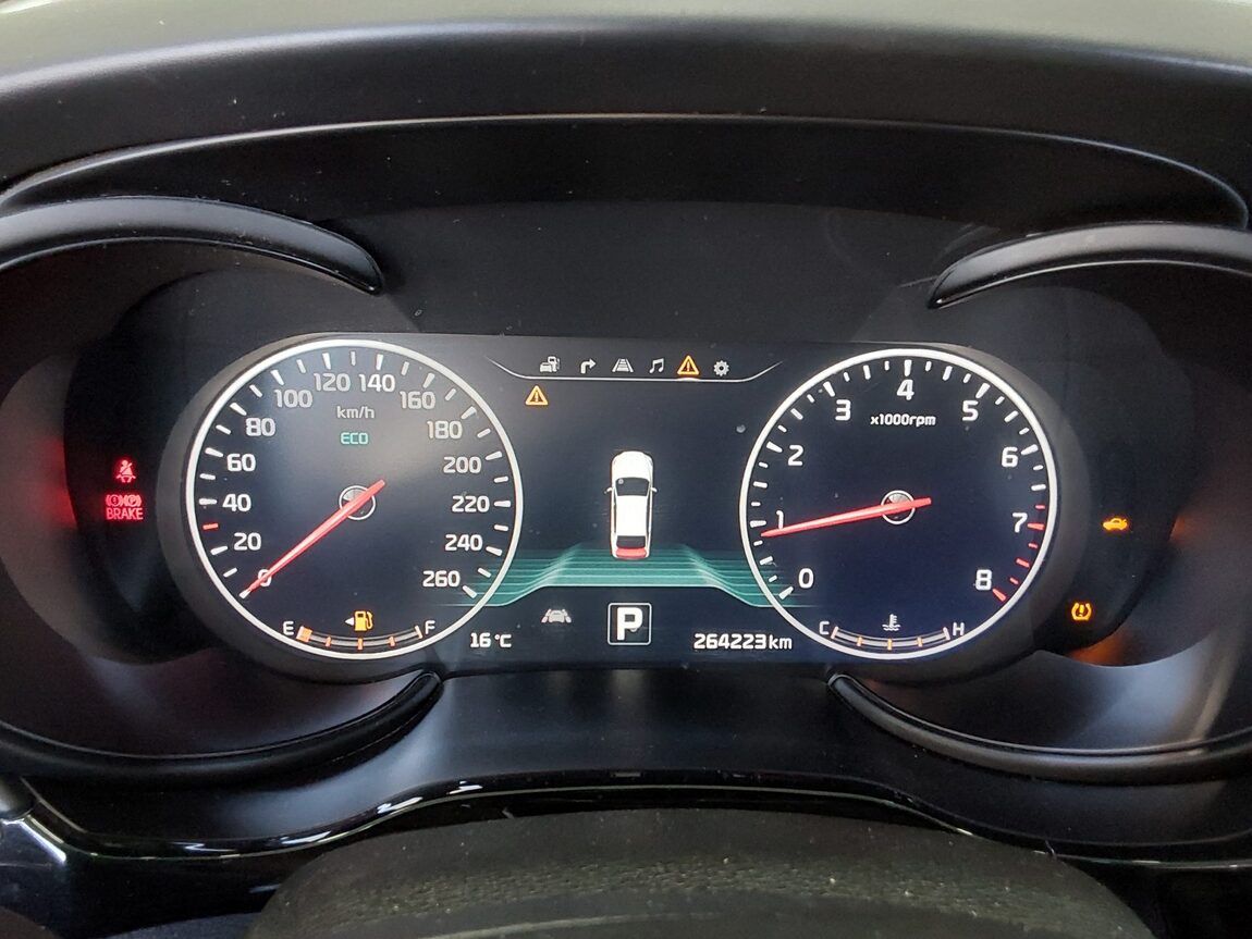 KIA THE NEW K9 (KH) 5.0 GDI QUANTUM 2016 - zdjęcie 9