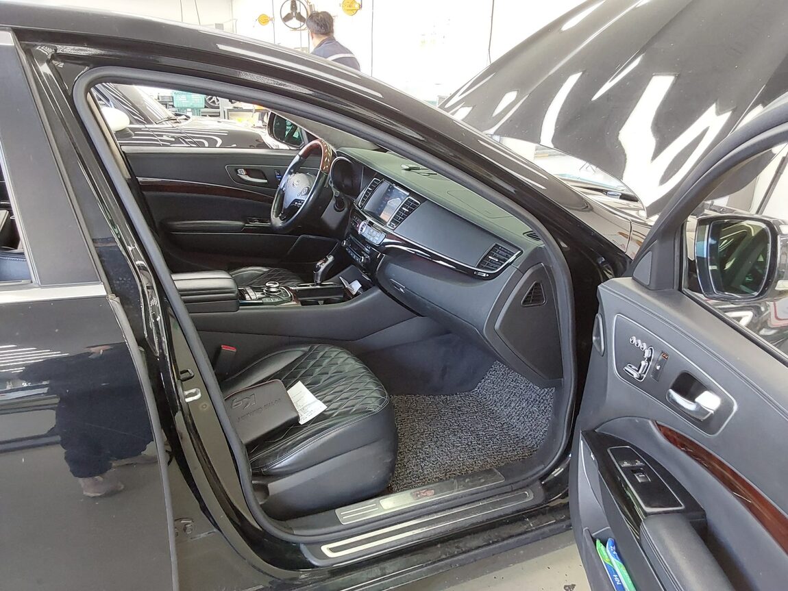 KIA THE NEW K9 (KH) 5.0 GDI QUANTUM 2016 - zdjęcie 14