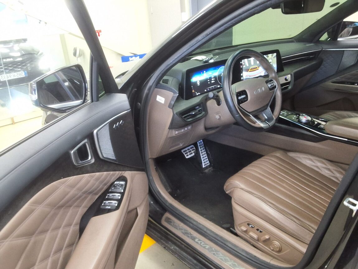 KIA K8 HYBRID HEV SIGNATURE 2022 - zdjęcie 11