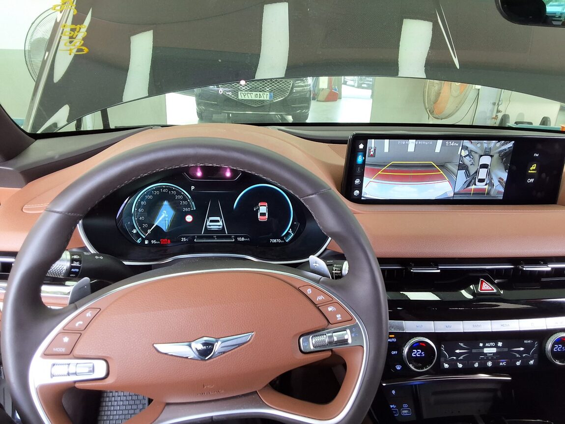 GENESIS THE ALL NEW G80 GASOLINE 2.5 2WD BASE MODEL 2024 - zdjęcie 18