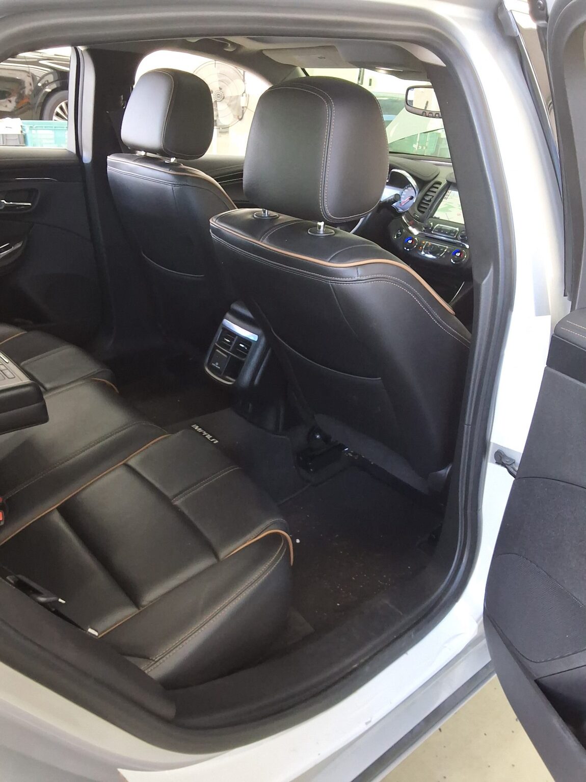 CHEVROLET (DAEWOO) IMPALA 2.5 LTZ 2016 - zdjęcie 13