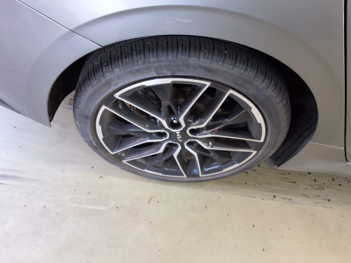 KIA NEW K5 (DL3) 1.6 GASOLINE TURBO SIGNATURE 2022 - zdjęcie 25