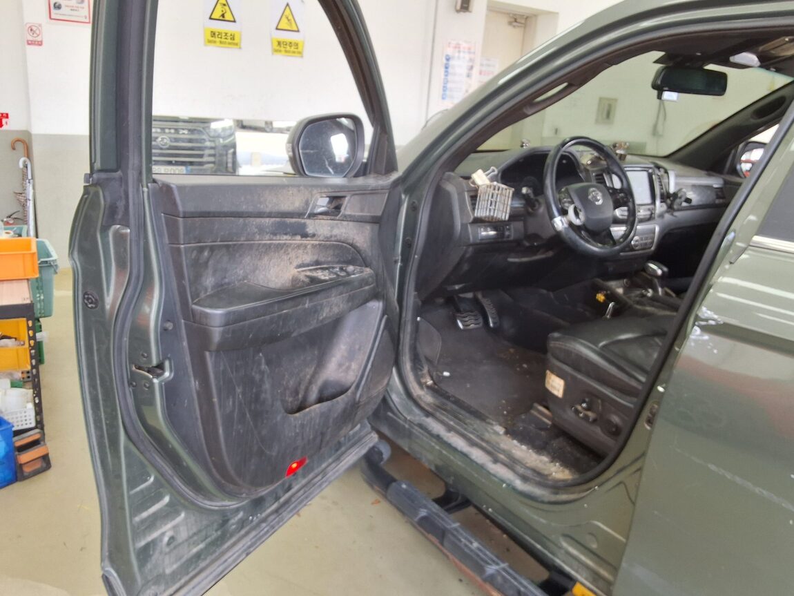 KG MOBILITY (SSANGYONG) THE NEW REXTON SPORTS KHAN 2.2 4WD PRESTIGE 2022 - zdjęcie 10