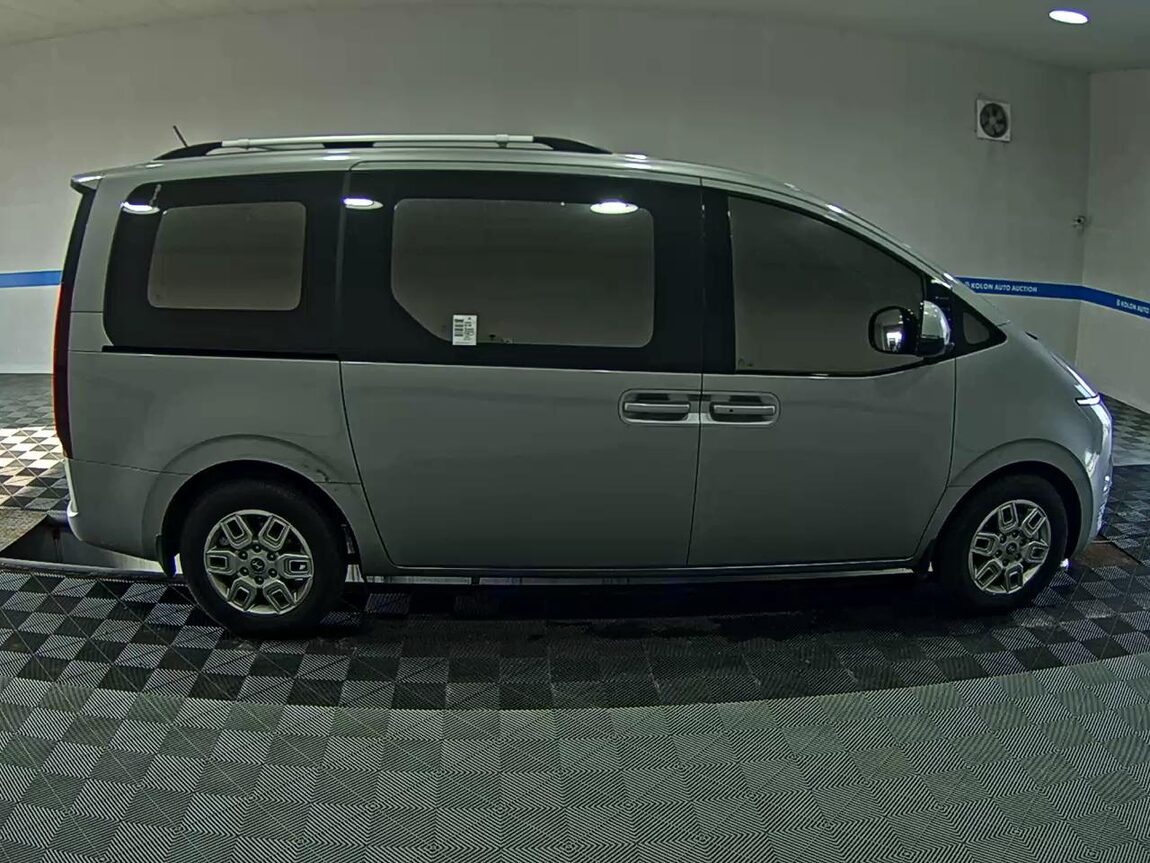 HYUNDAI STARIA HYBRID 1.6 HEV CARGO 3-SEATER MODERN 2025 - zdjęcie 4