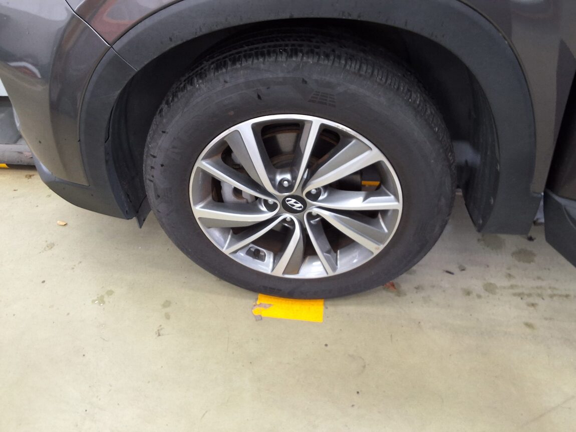 HYUNDAI SANTA FE (TM) R2.0 2WD PREMIUM 2019 - zdjęcie 20