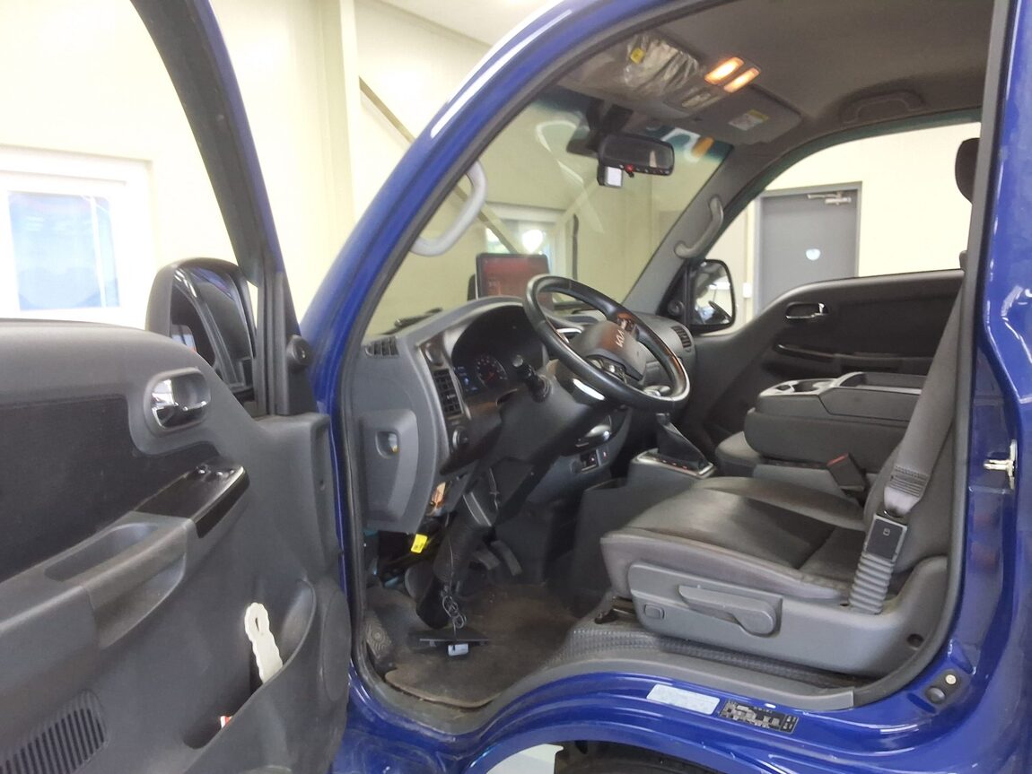 KIA BONGO III EV CARGO GLS 2024 - zdjęcie 10