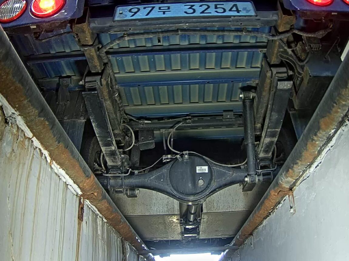 KIA BONGO III EV CARGO GLS 2024 - zdjęcie 8