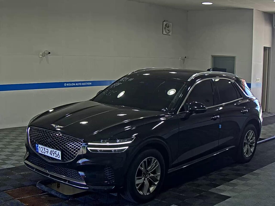 GENESIS GV70 2.5T 2WD BASE MODEL 2023 - zdjęcie 2