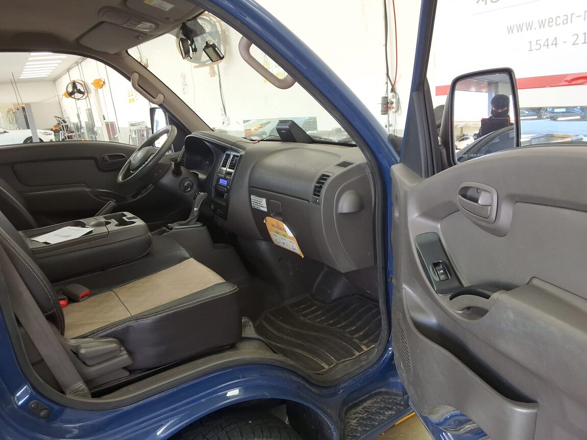 HYUNDAI PORTER II CRDi DOUBLE CAB EXTRA LONG WHEELBASE STYLE 2021 - zdjęcie 14