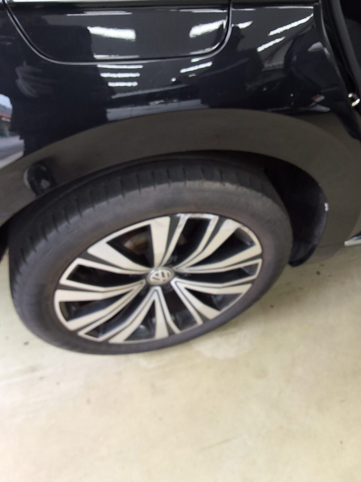 VOLKSWAGEN ARTEON 2.0 TDI ELEGANCE PREMIUM 2019 - zdjęcie 29