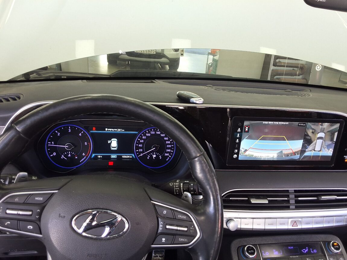 HYUNDAI PALISADE 2.2 DIESEL AWD PRESTIGE 2020 - zdjęcie 17