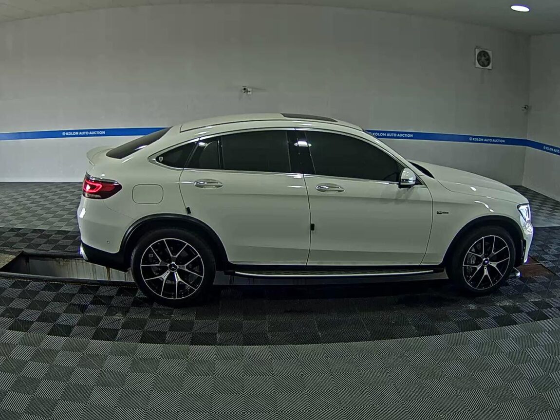 MERCEDES-BENZ GLC-CLASS GLC 43 AMG 4MATIC COUPE 2022 - zdjęcie 4