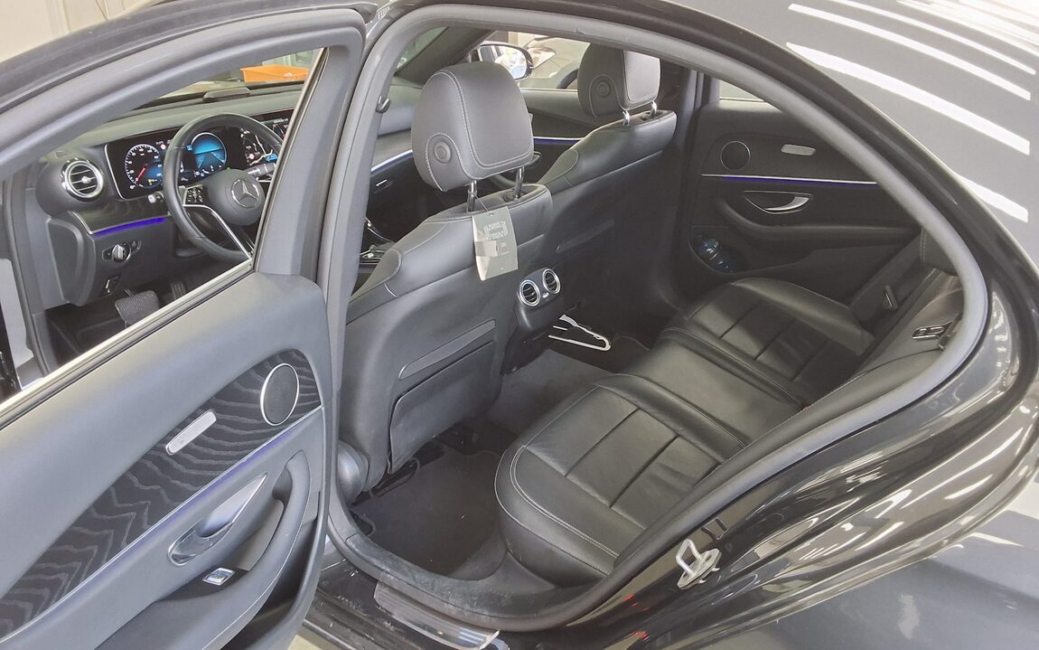 MERCEDES-BENZ E-CLASS (5TH GEN) E250 AVANTGARDE 2022 - zdjęcie 12