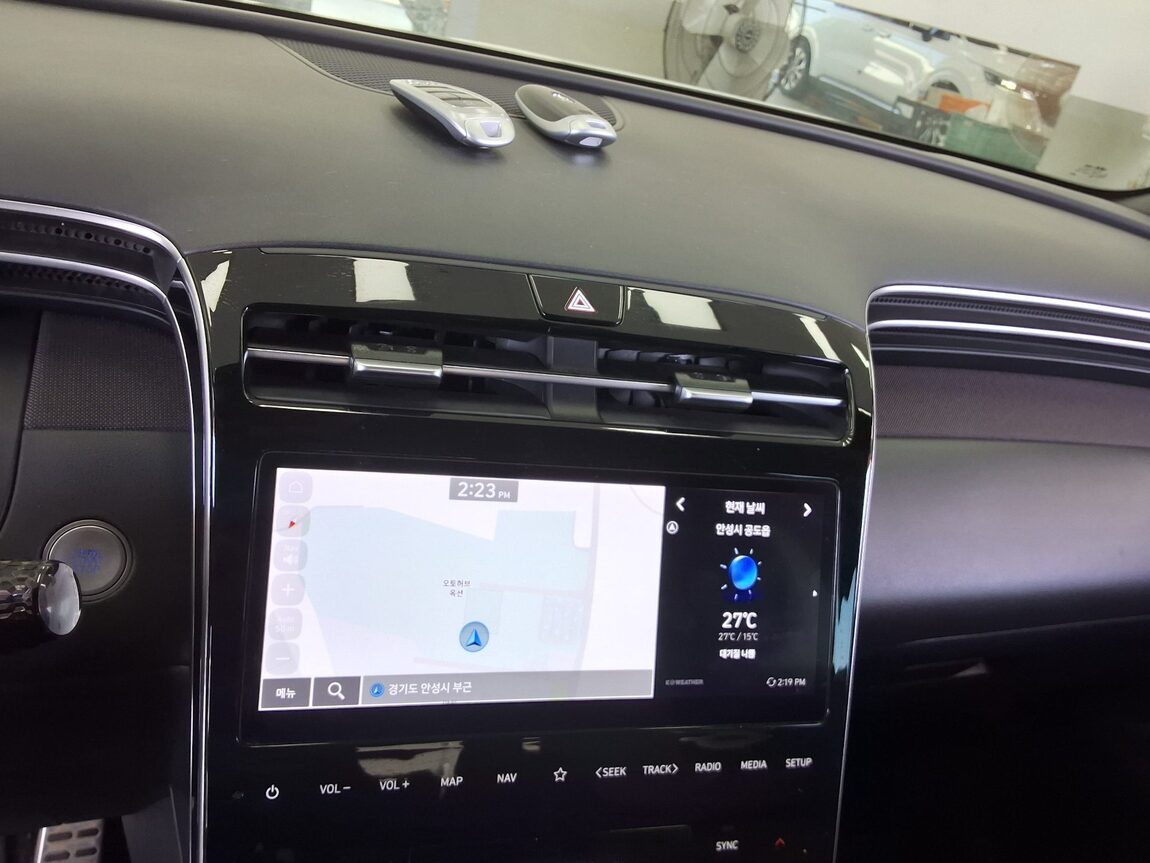 HYUNDAI THE ALL NEW TUCSON HYBRID 1.6 HEV 2WD INSPIRATION 2023 - zdjęcie 18