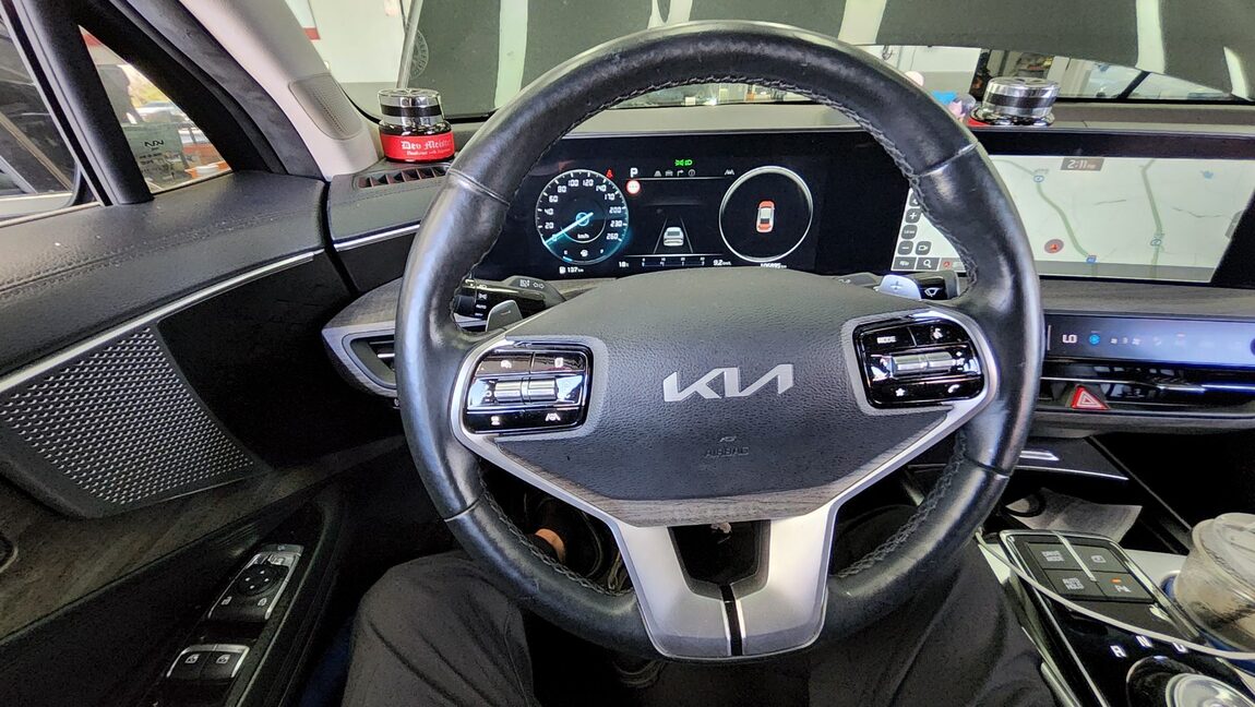 KIA K8 2.5 GDI NOBLESSE 2023 - zdjęcie 17
