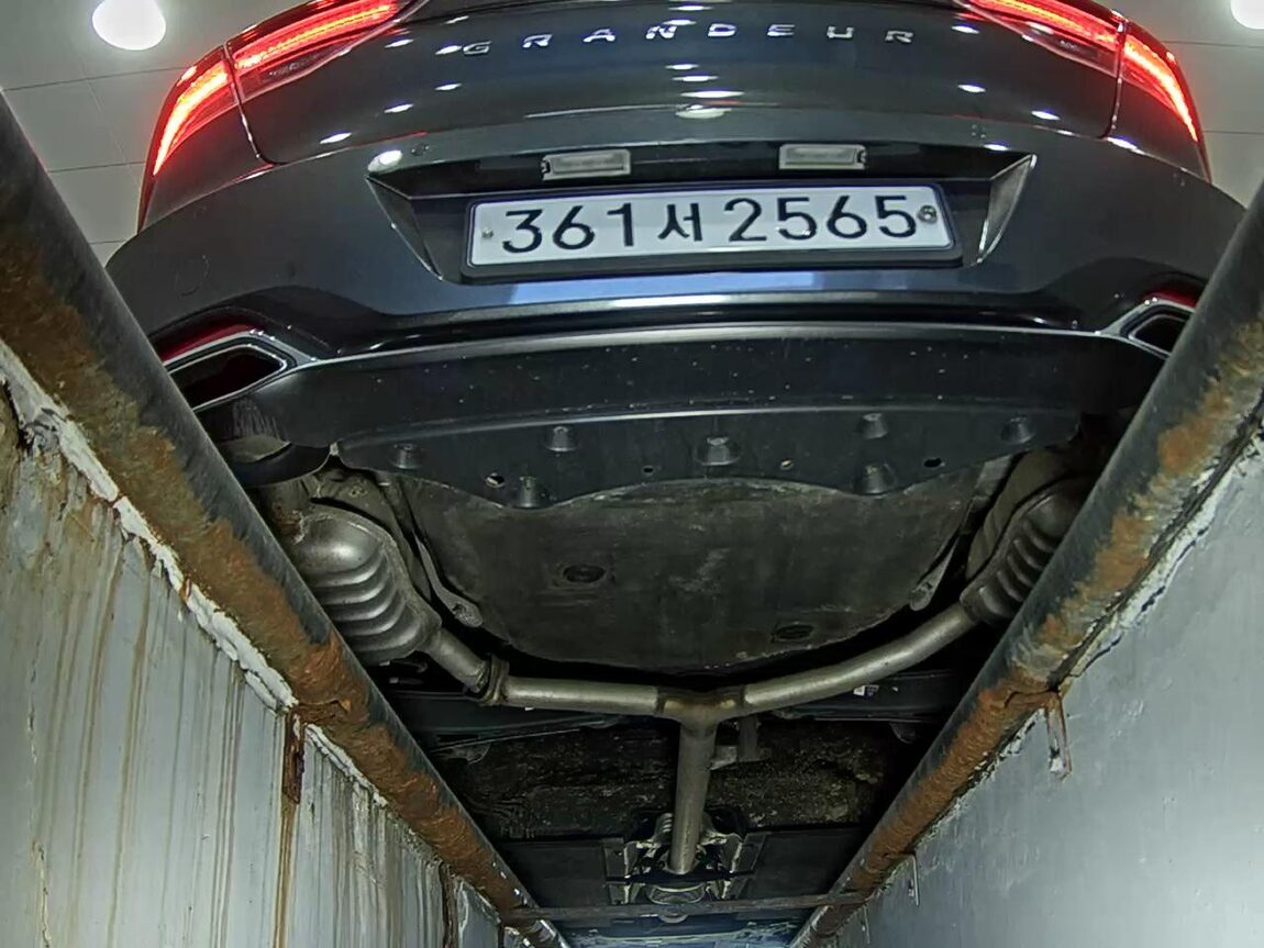 HYUNDAI THE NEW GRANDEUR IG LPi 3.0 PREMIUM CHOICE 2020 - zdjęcie 8