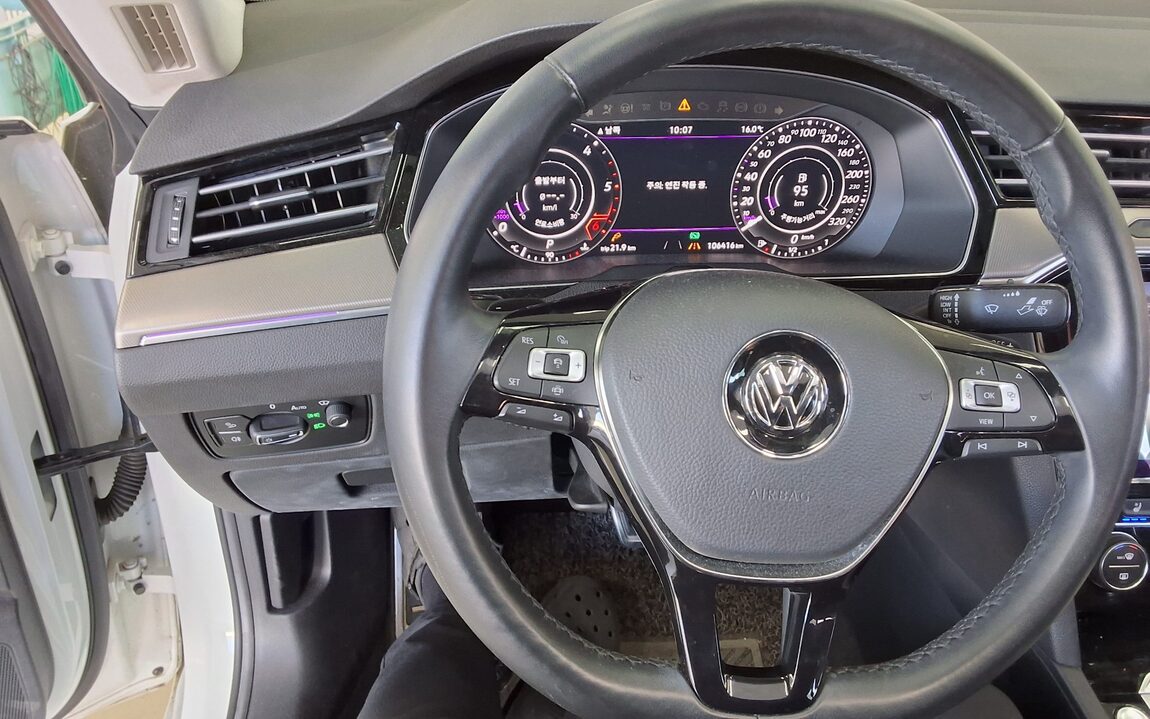 VOLKSWAGEN ARTEON 2.0 TDI ELEGANCE PRESTIGE 2019 - zdjęcie 17