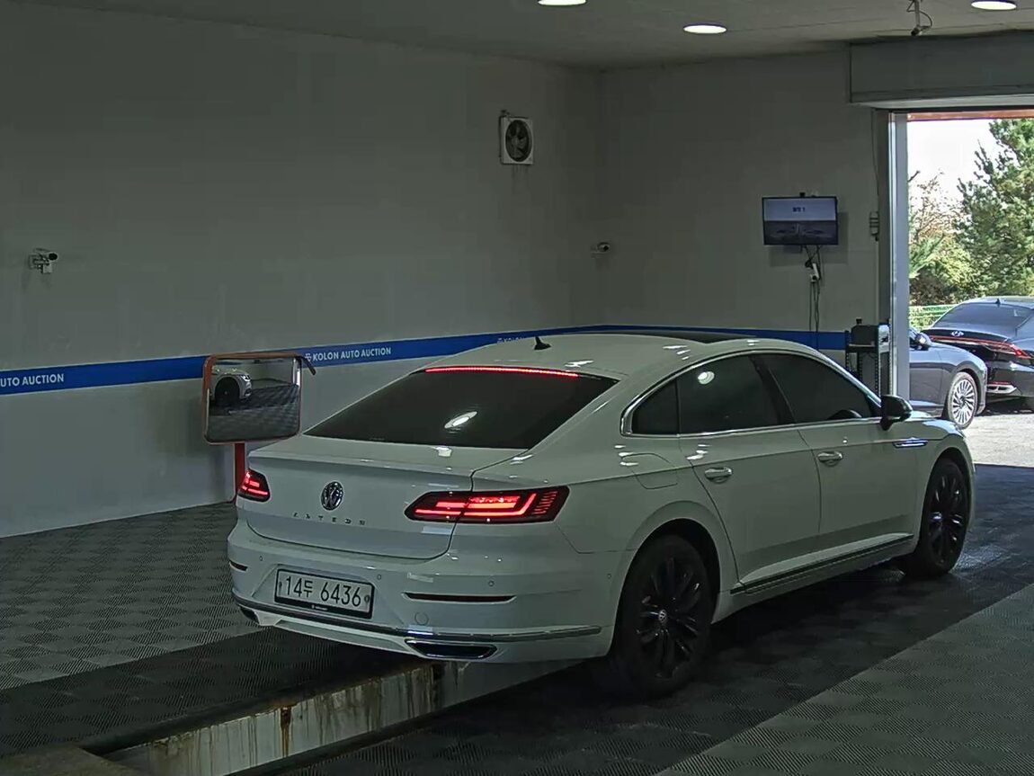VOLKSWAGEN ARTEON 2.0 TDI ELEGANCE PRESTIGE 2019 - zdjęcie 5