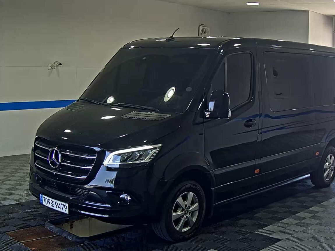 MERCEDES-BENZ SPRINTER (3RD GEN) 319 CDI BASE MODEL 2022 - zdjęcie 2