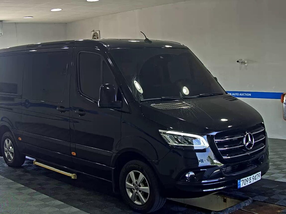 MERCEDES-BENZ SPRINTER (3RD GEN) 319 CDI BASE MODEL 2022 - zdjęcie 3