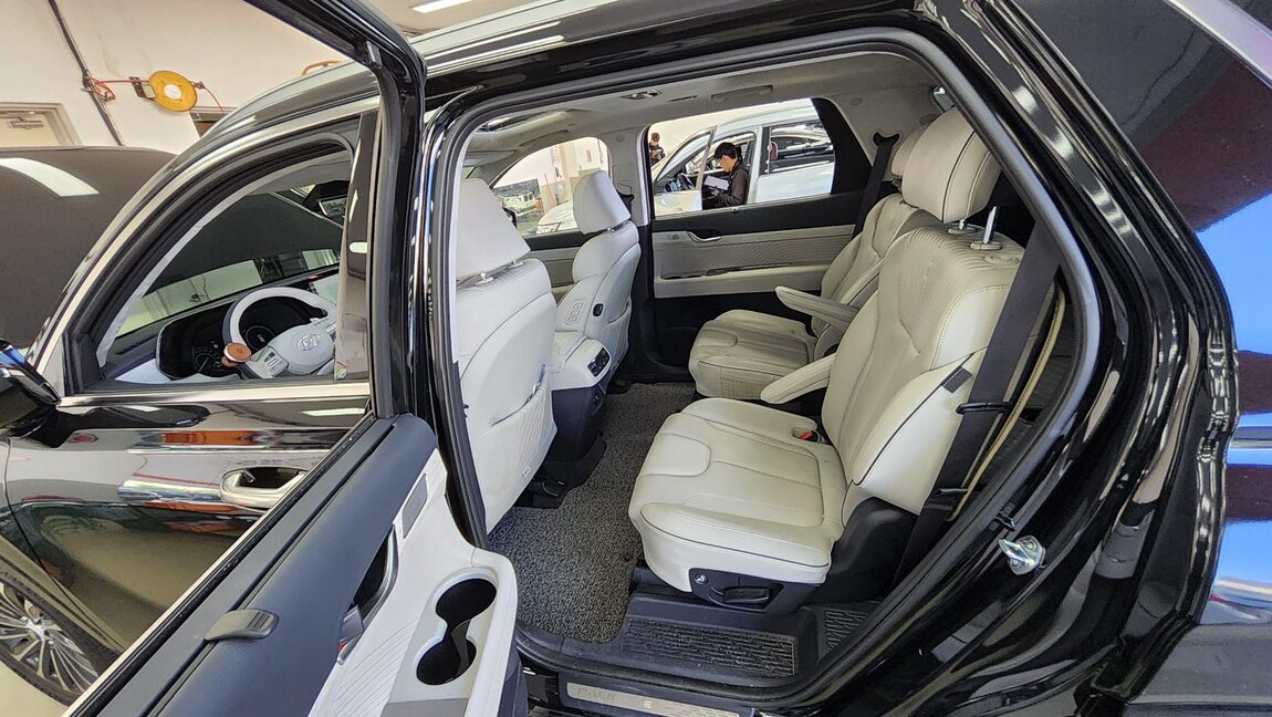 HYUNDAI THE NEW PALISADE 2.2 DIESEL AWD CALLIGRAPHY 2023 - zdjęcie 12