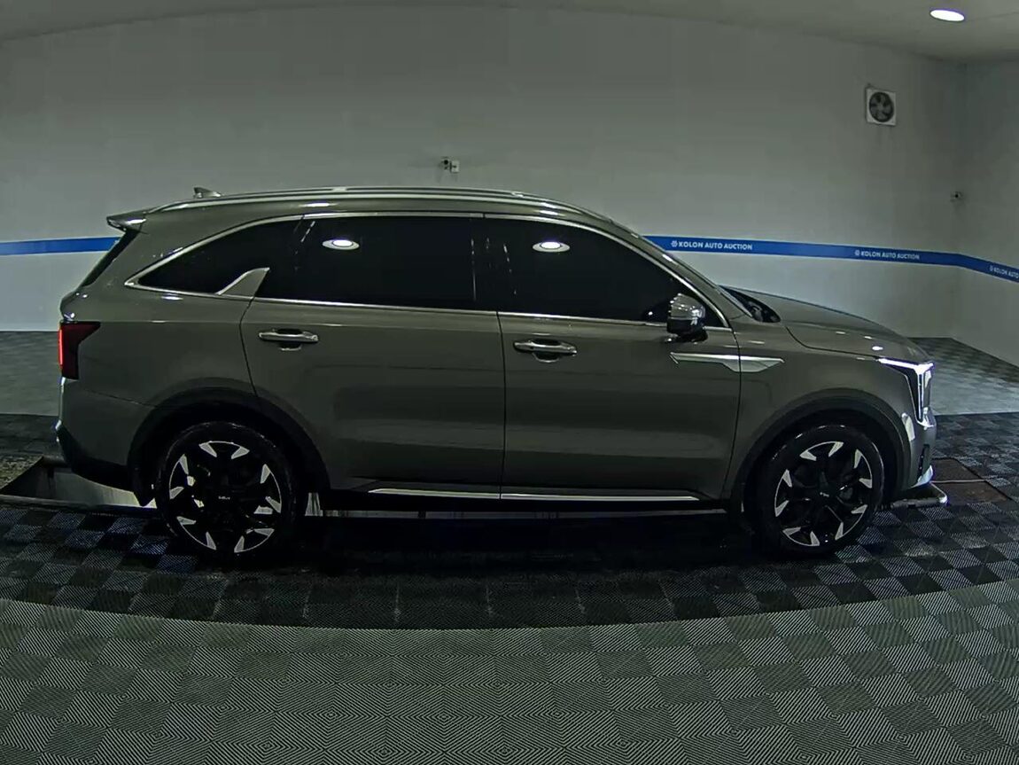 KIA THE NEW SORENTO (MQ4) 2.2 DIESEL 2WD NOBLESSE 2024 - zdjęcie 4
