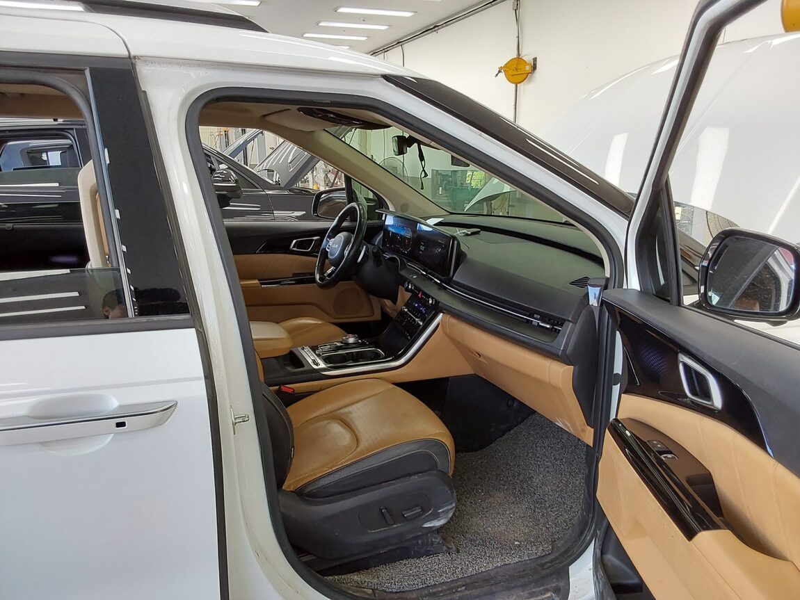 KIA NEW CARNIVAL (KA4) 9-SEATER DIESEL SIGNATURE 2023 - zdjęcie 13