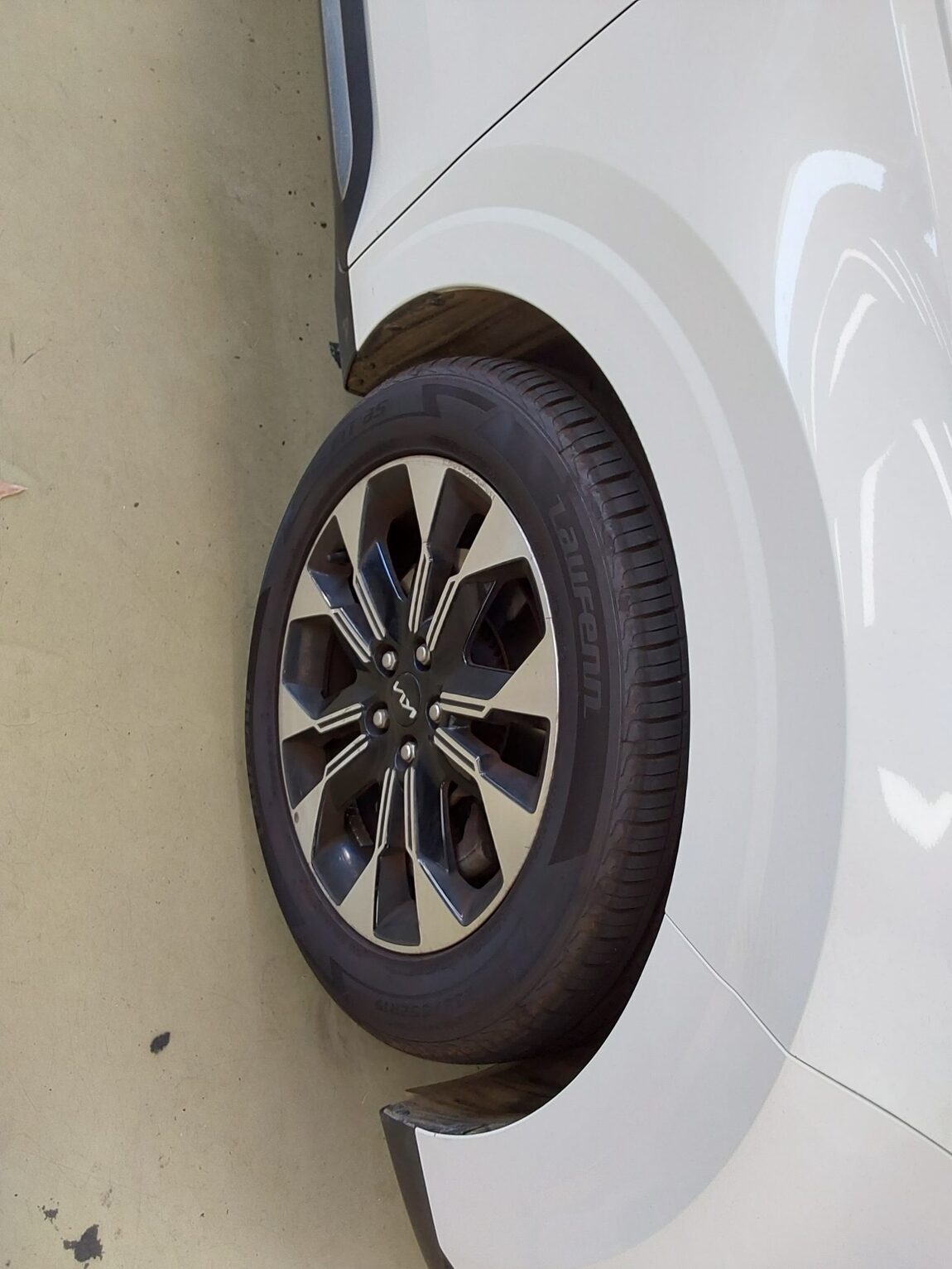 KIA NEW CARNIVAL (KA4) 9-SEATER DIESEL SIGNATURE 2023 - zdjęcie 21