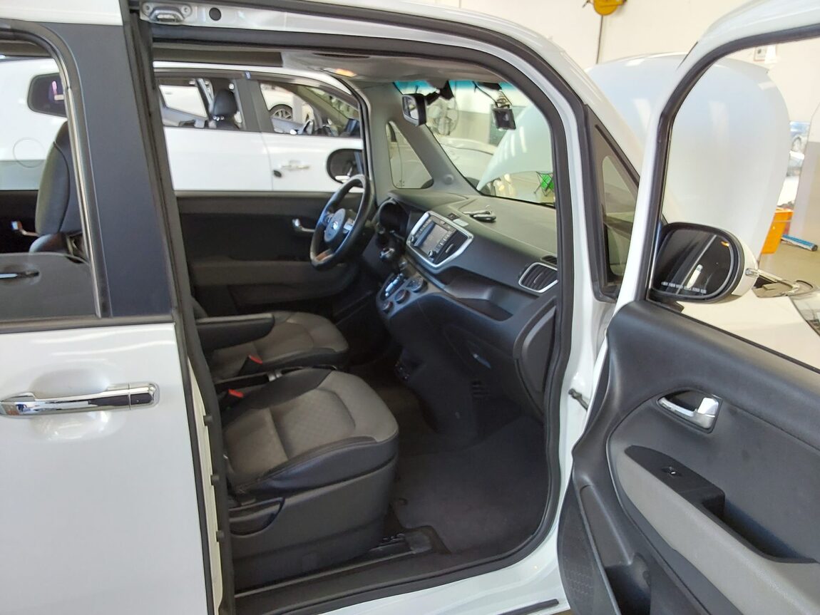 KIA THE NEW RAY 1.0 GASOLINE LUXURY 2019 - zdjęcie 14
