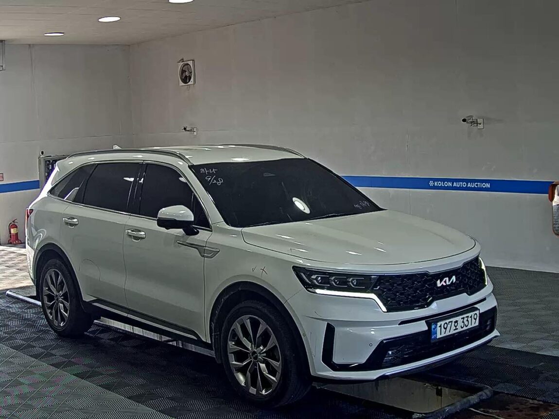 KIA NEW SORENTO (MQ4) 2.5 GASOLINE 2WD SIGNATURE 2023 - zdjęcie 3