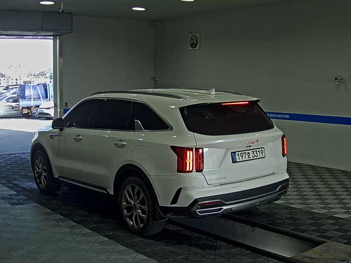 KIA NEW SORENTO (MQ4) 2.5 GASOLINE 2WD SIGNATURE 2023 - zdjęcie 6