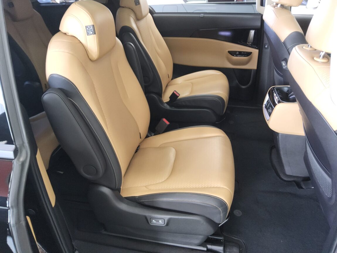 KIA NEW CARNIVAL (KA4) 9-SEATER GASOLINE SIGNATURE 2023 - zdjęcie 13