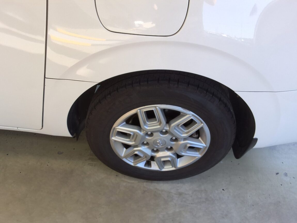 HYUNDAI STARIA 2.2 DIESEL TOURER 11-SEATER 2WD MODERN 2023 - zdjęcie 19