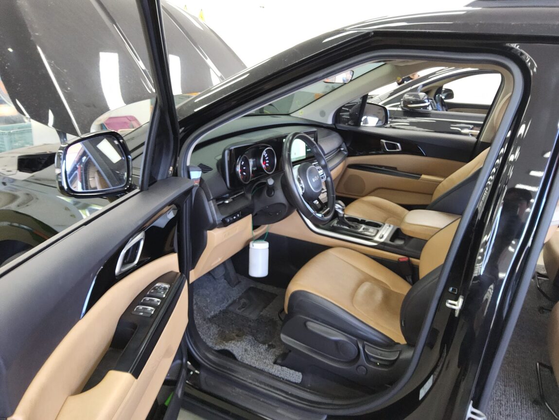 KIA NEW CARNIVAL (KA4) 9-SEATER GASOLINE PRESTIGE 2023 - zdjęcie 10