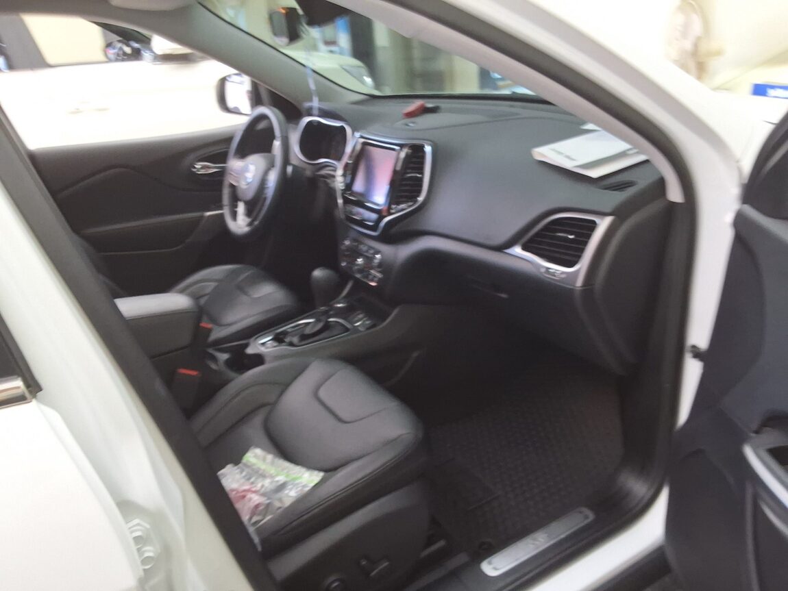JEEP CHEROKEE (KL) 2.4 AWD LIMITED 2021 - zdjęcie 15