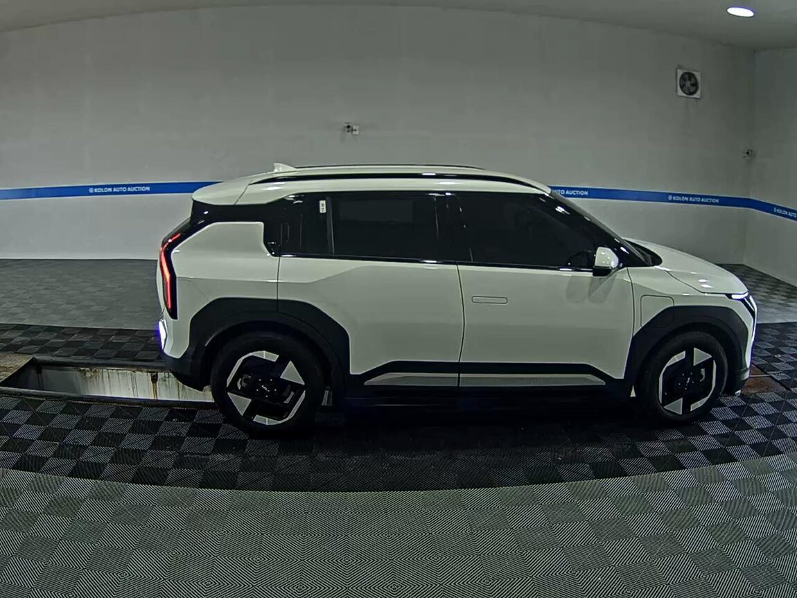 KIA EV3 STANDARD EARTH 2025 - zdjęcie 4
