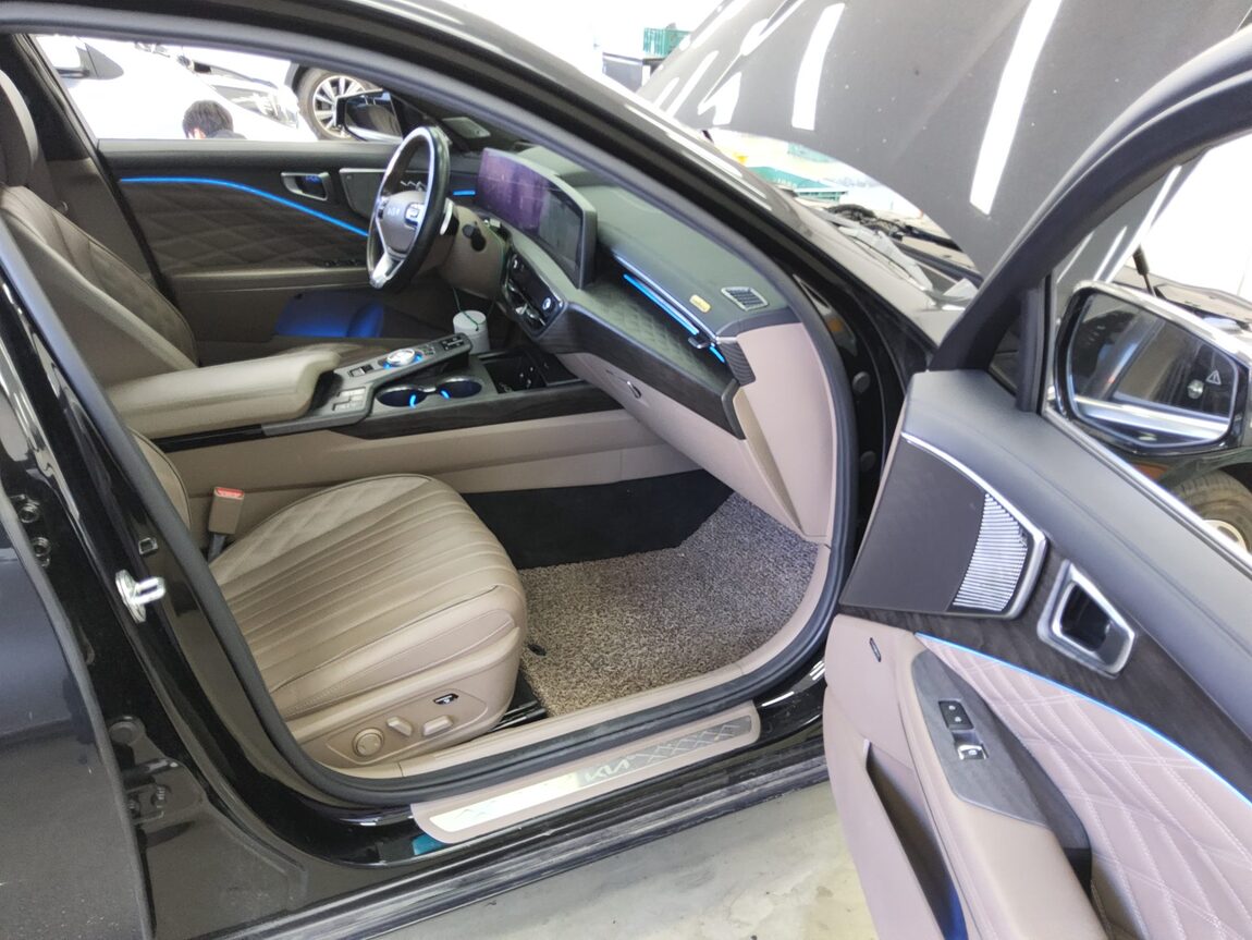 KIA K8 3.5 GDI 4WD SIGNATURE 2022 - zdjęcie 14