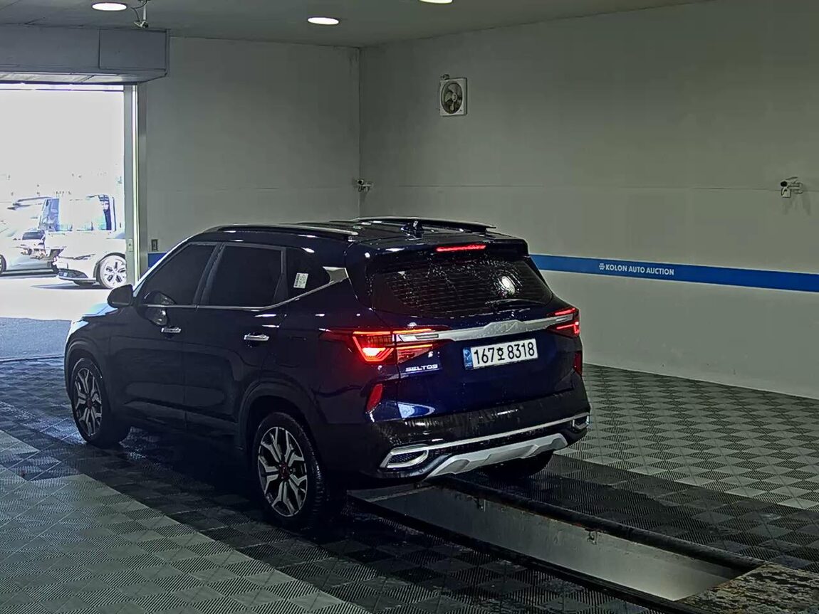 KIA SELTOS 1.6 GASOLINE 2WD SIGNATURE 2022 - zdjęcie 6