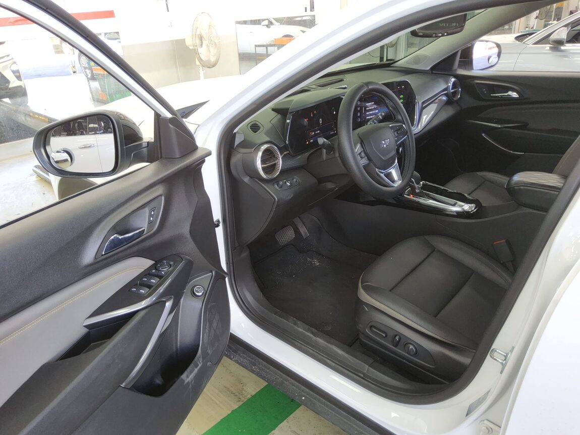 CHEVROLET (DAEWOO) TRAX CROSSOVER 1.2 GASOLINE TURBO ACTIVE 2024 - zdjęcie 10