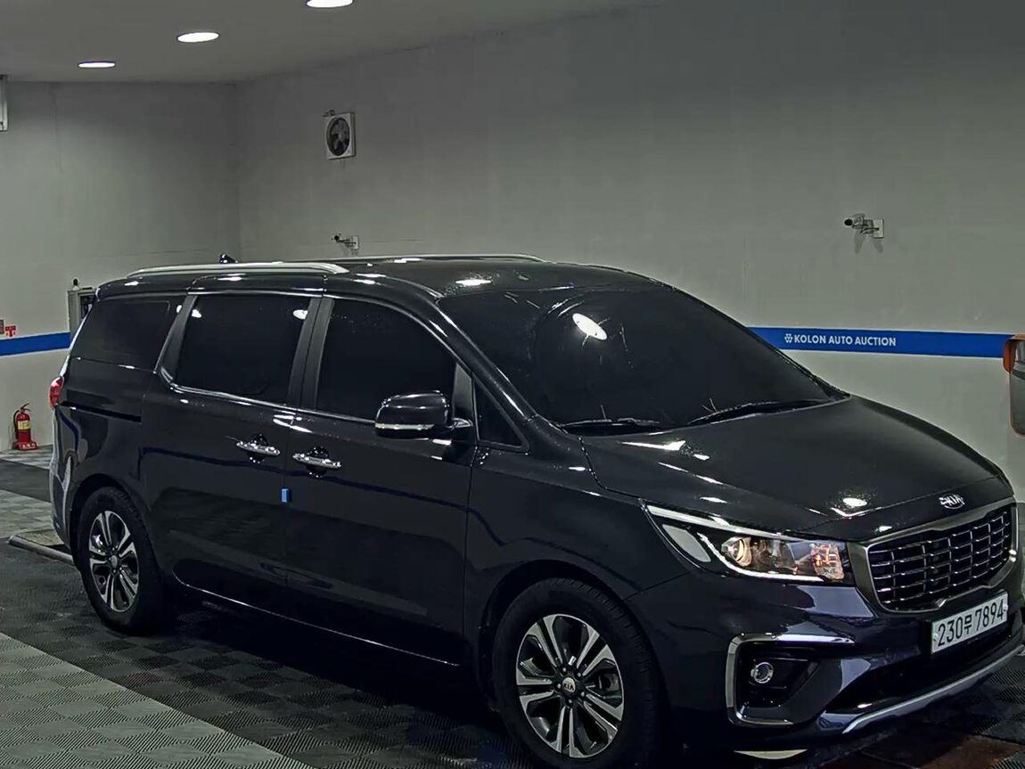 KIA THE NEW CARNIVAL 9-SEATER DIESEL LUXURY 2019 - zdjęcie 3