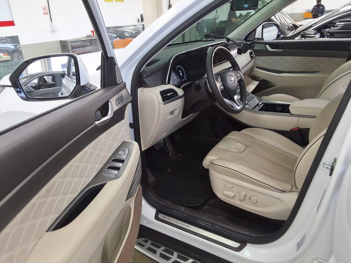 HYUNDAI PALISADE 3.8 GASOLINE AWD VIP 2021 - zdjęcie 10