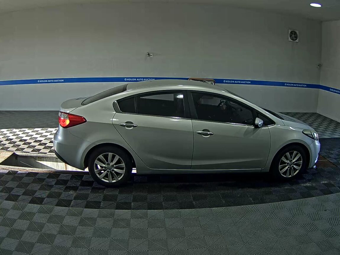 KIA K3 1.6 GDI TRENDY 2013 - zdjęcie 4
