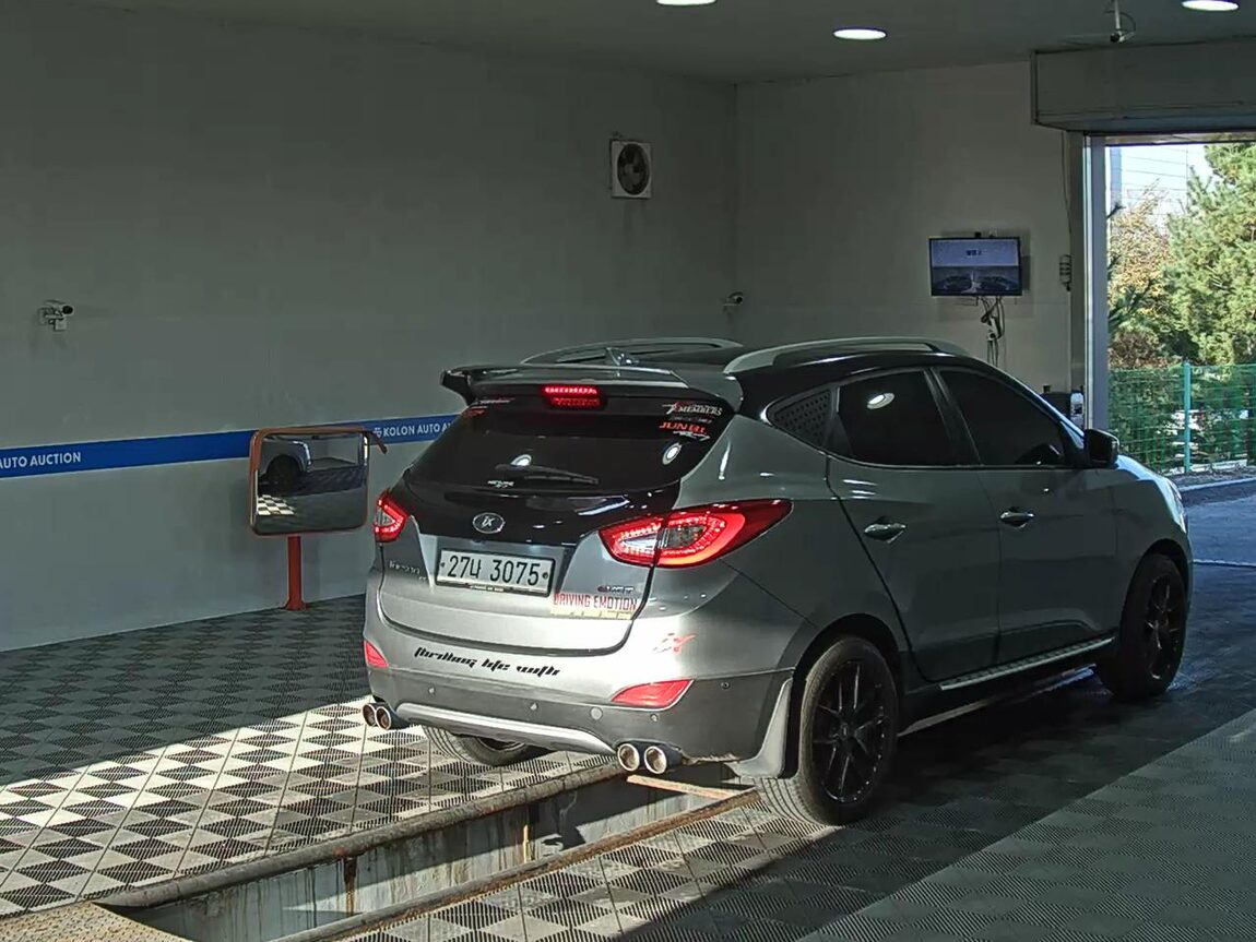 HYUNDAI NEW TUCSON ix DIESEL R2.0 2WD SMART SPECIAL 2015 - zdjęcie 5