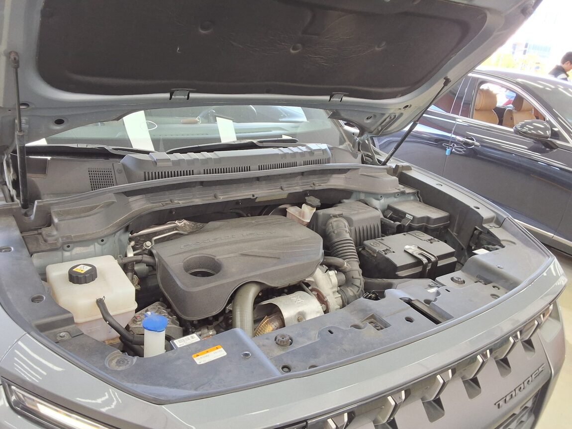 KG MOBILITY (SSANGYONG) TORRES 1.5 GDI-T 2WD T5 2023 - zdjęcie 20